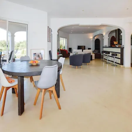 Three-bedroom Holiday In Lumio Ferienhaus Lumio (Corsica)