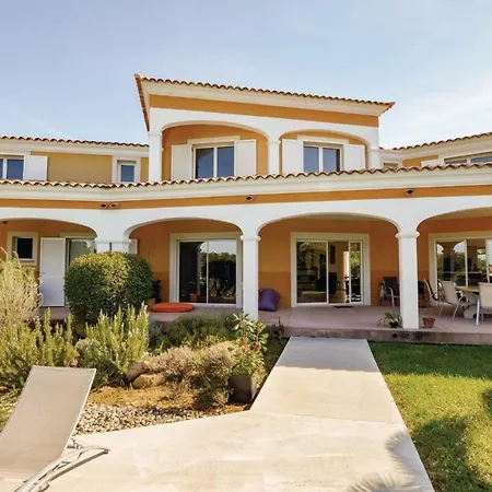 Three-bedroom Holiday In Lumio Ferienhaus Lumio (Corsica)