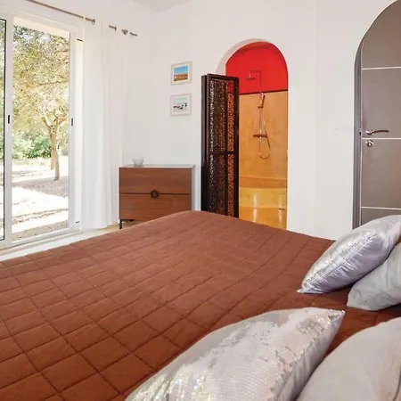 Ferienhaus Three-bedroom Holiday In Lumio Lumio (Corsica)